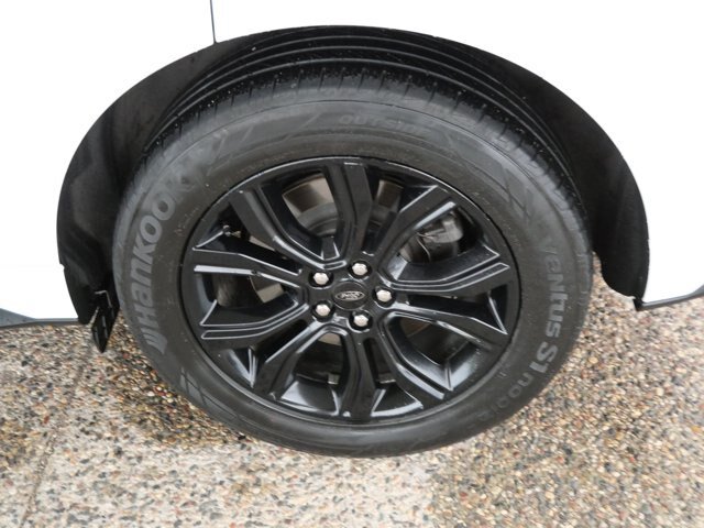 Certified 2024 Ford Edge SE w/ Black Appearance Package AWD/4WD image 7