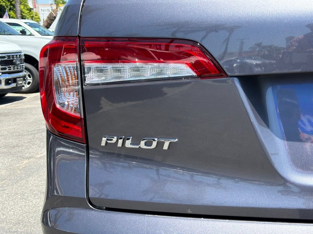 Used 2021 Honda Pilot Elite image 16