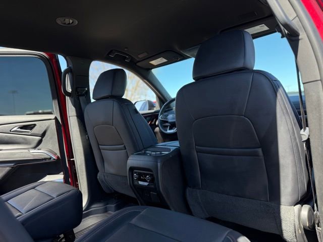 Used 2025 Chevrolet Traverse Z71 w/ Enhanced Driving Package AWD/4WD image 18