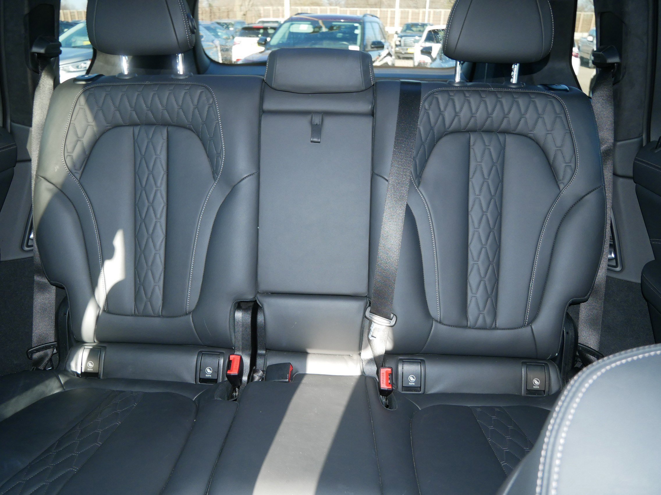 Used 2023 BMW X7 xDrive40i w/ Executive Package image 21