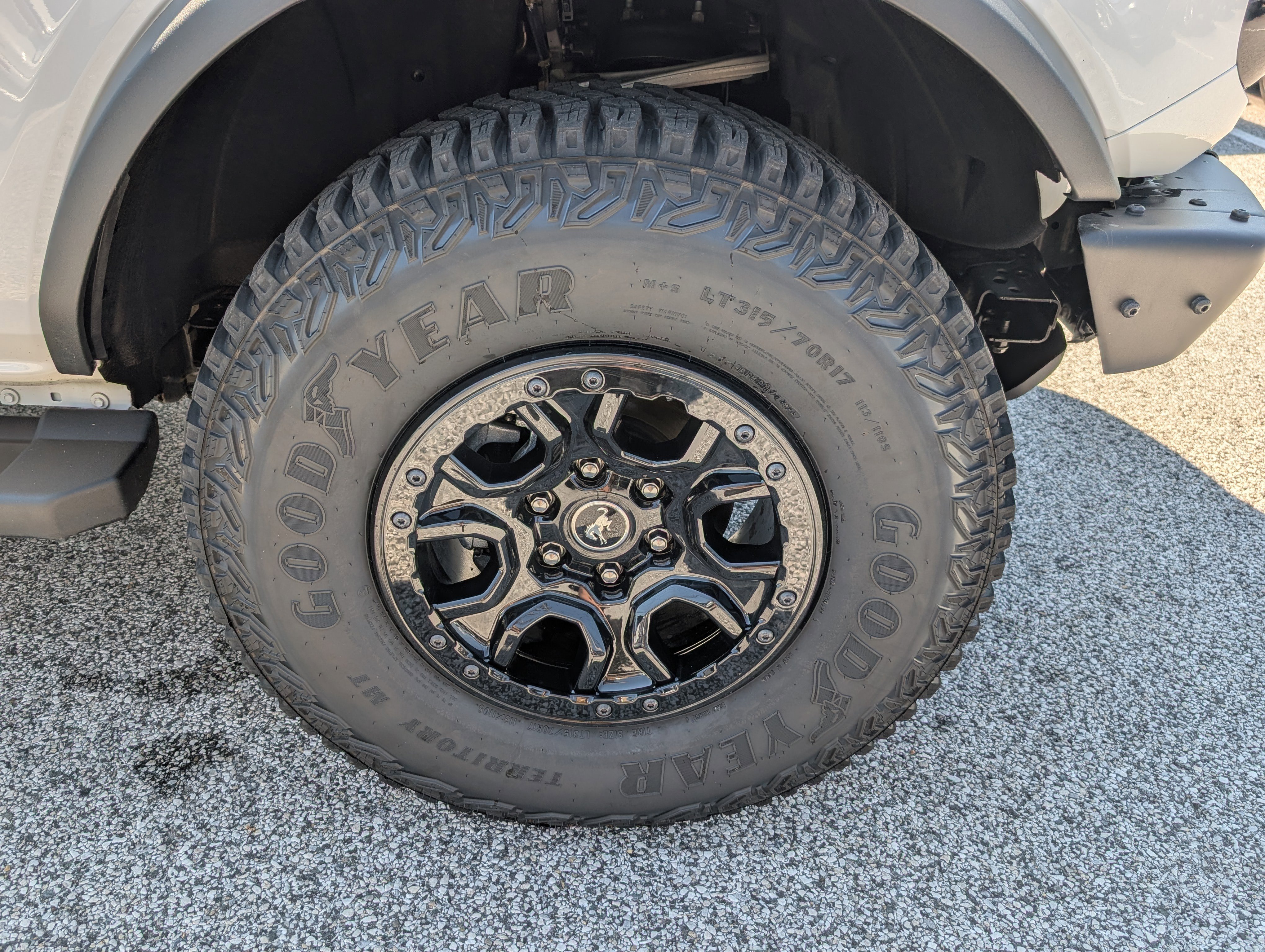 Certified 2023 Ford Bronco Wildtrak AWD/4WD image 11