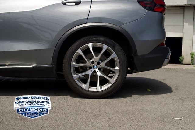 Used 2024 BMW X5 sDrive40i w/ Premium Package RWD image 4