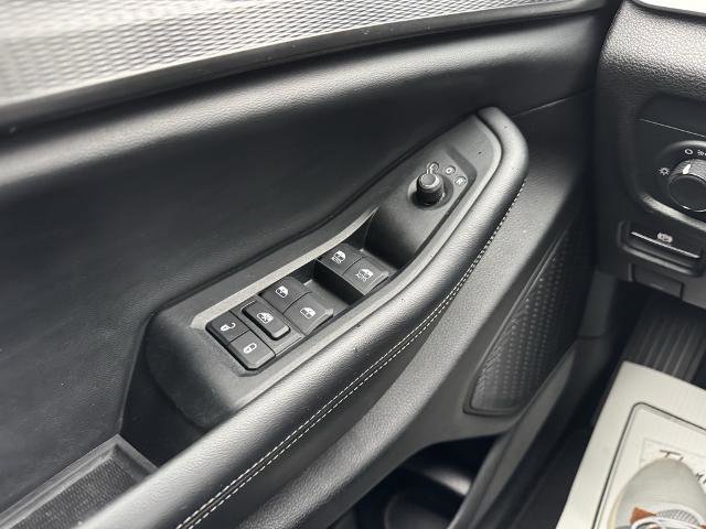 Used 2024 Jeep Grand Cherokee Altitude image 22