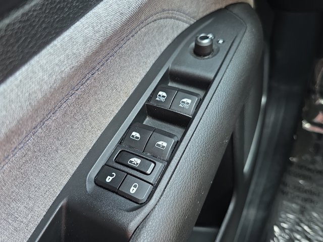 Used 2024 Jeep Compass Latitude AWD/4WD image 18