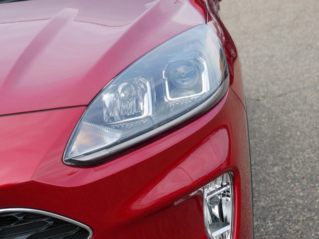 Certified 2022 Ford Escape SEL image 9