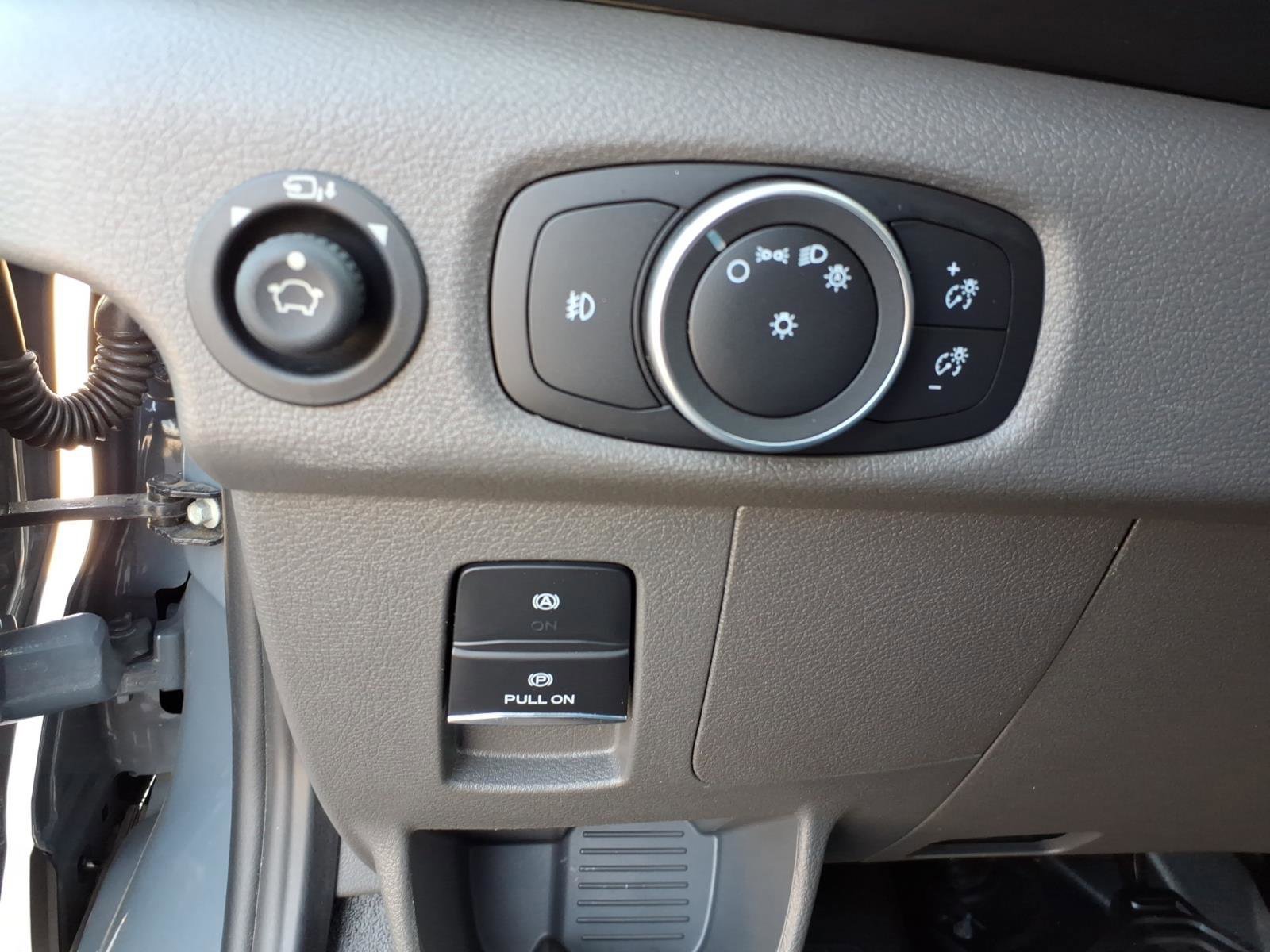 Certified 2024 Ford Transit 350 XLT image 20