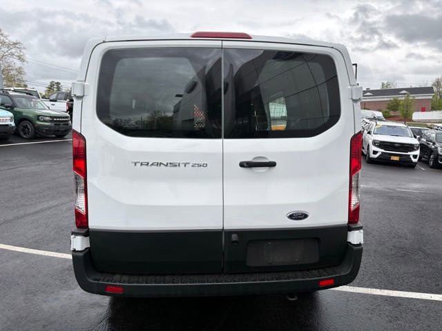 Certified 2024 Ford Transit 250 Low Roof w/ Exterior Upgrade Package RWD image 4