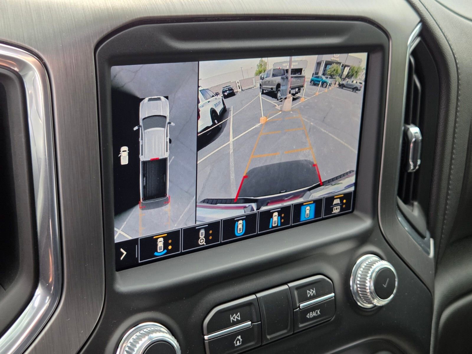 Used 2022 GMC Sierra 3500 Denali w/ Denali Ultimate Package AWD/4WD image 22