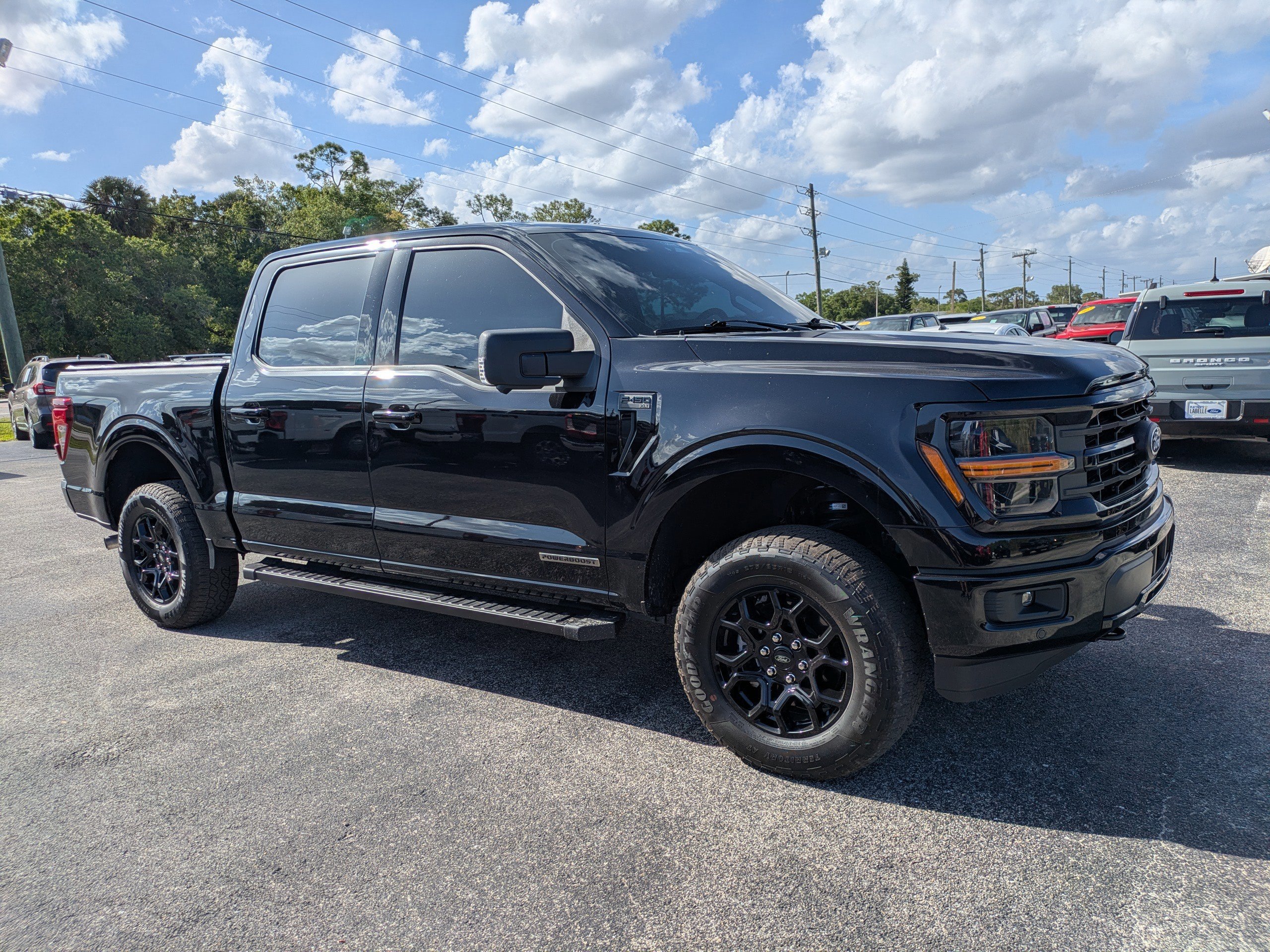 Certified 2025 Ford F150 XLT w/ Equipment Group 302A MID image 7