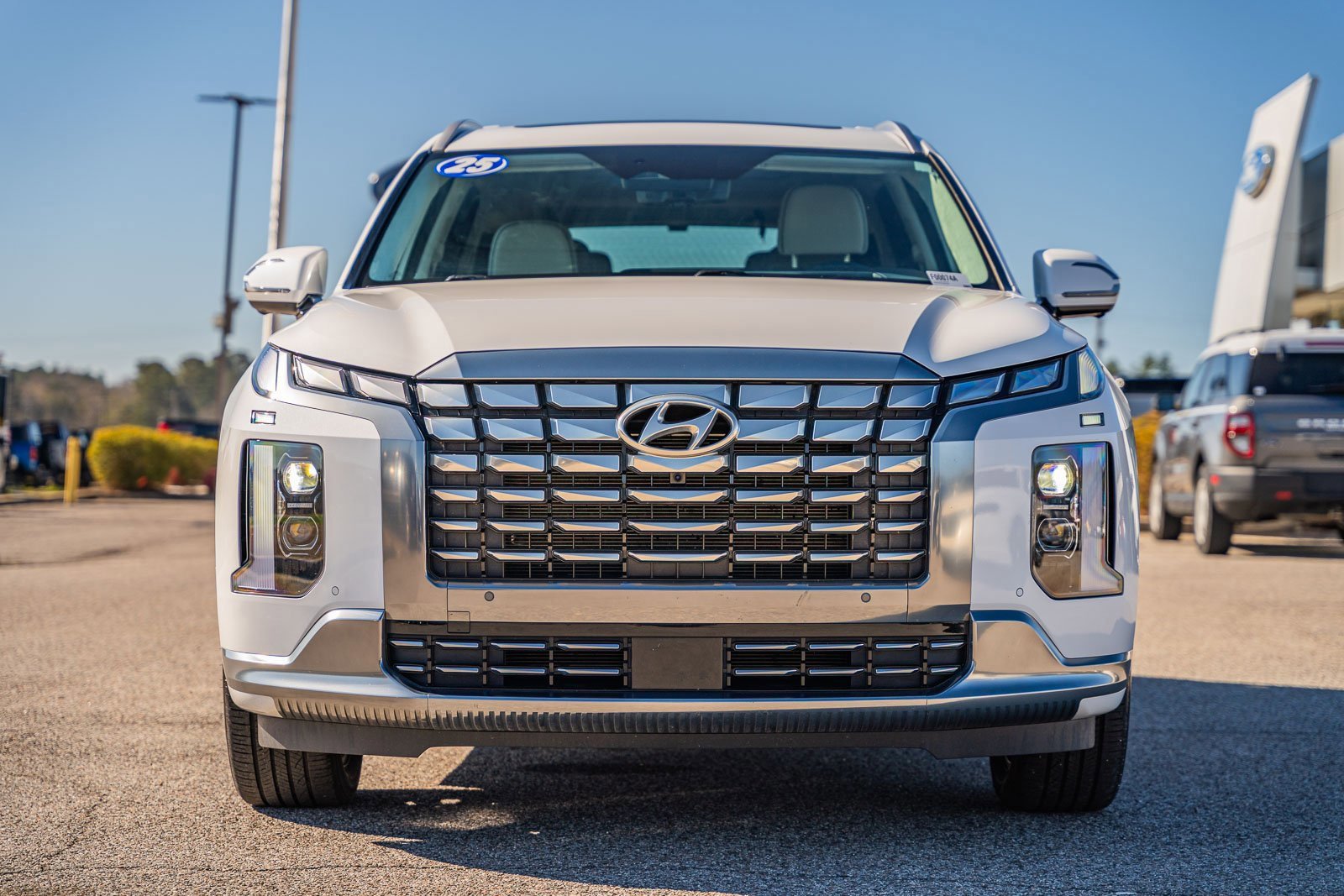 Used 2025 Hyundai Palisade Calligraphy image 8