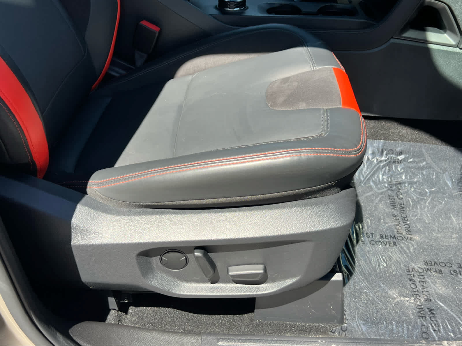 Certified 2025 Ford Ranger Raptor AWD/4WD image 18