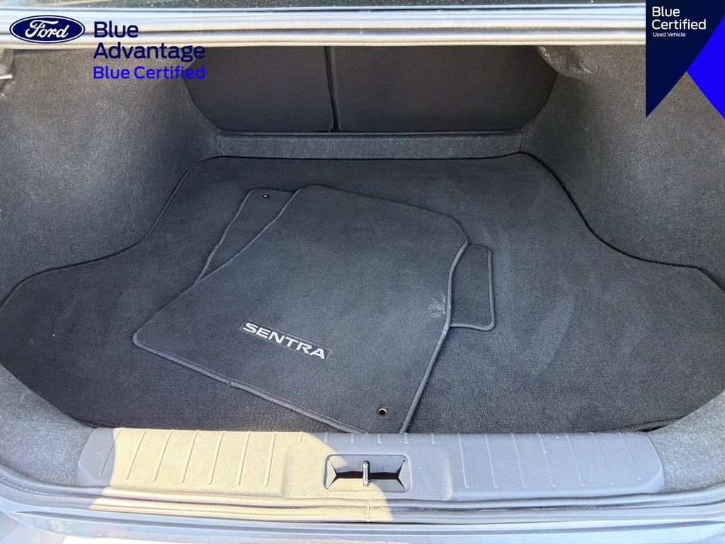 Used 2025 Nissan Sentra SV w/ All-Weather Package FWD image 7