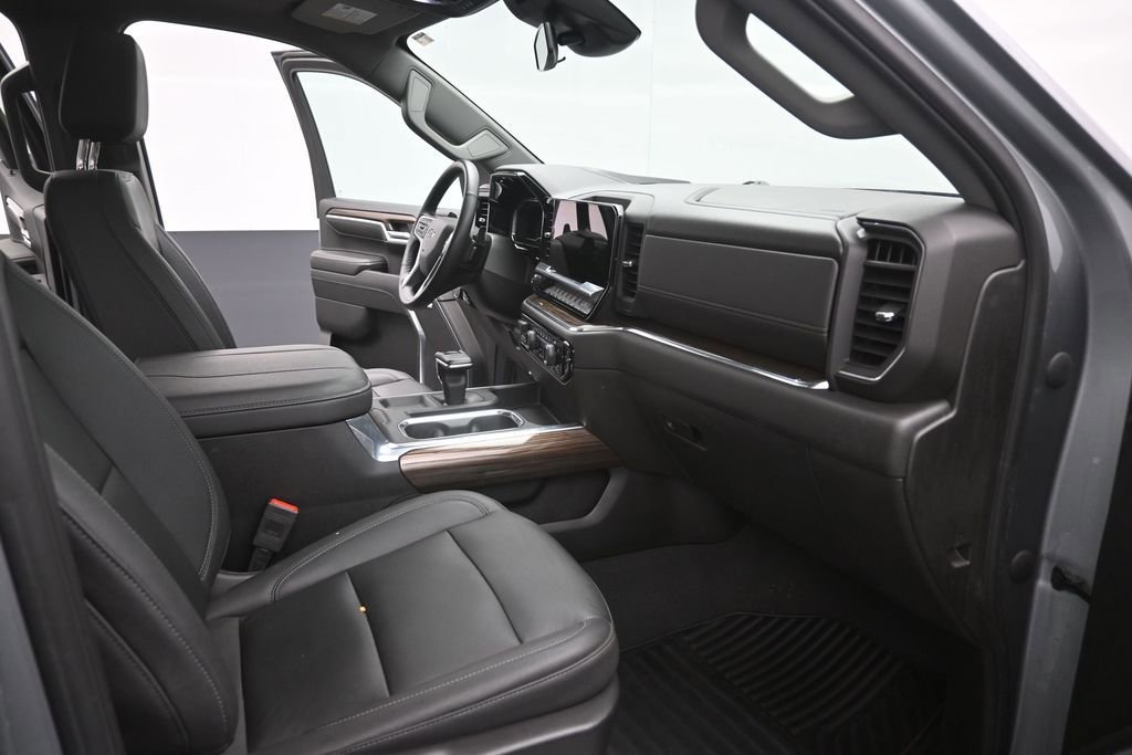 Used 2023 Chevrolet Silverado 1500 RST w/ Convenience Package II AWD/4WD image 26
