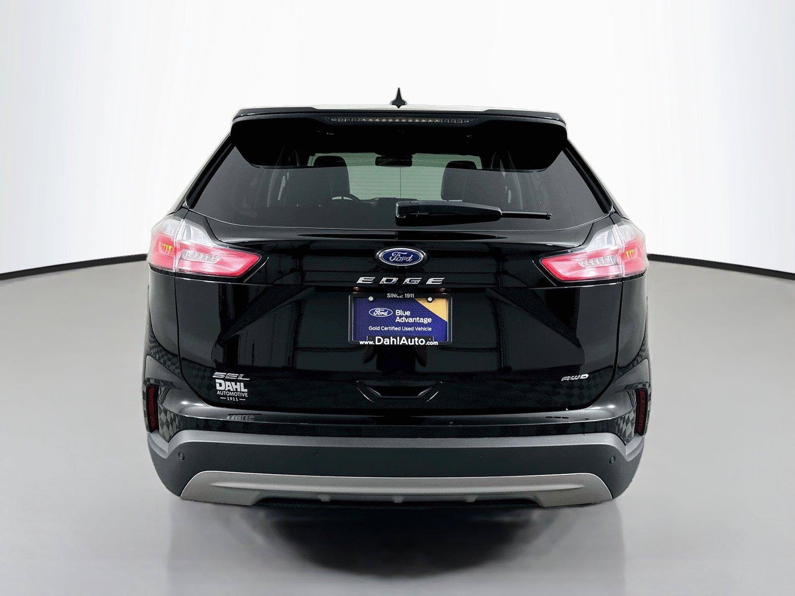 Certified 2024 Ford Edge SEL w/ Convenience Package AWD/4WD image 12