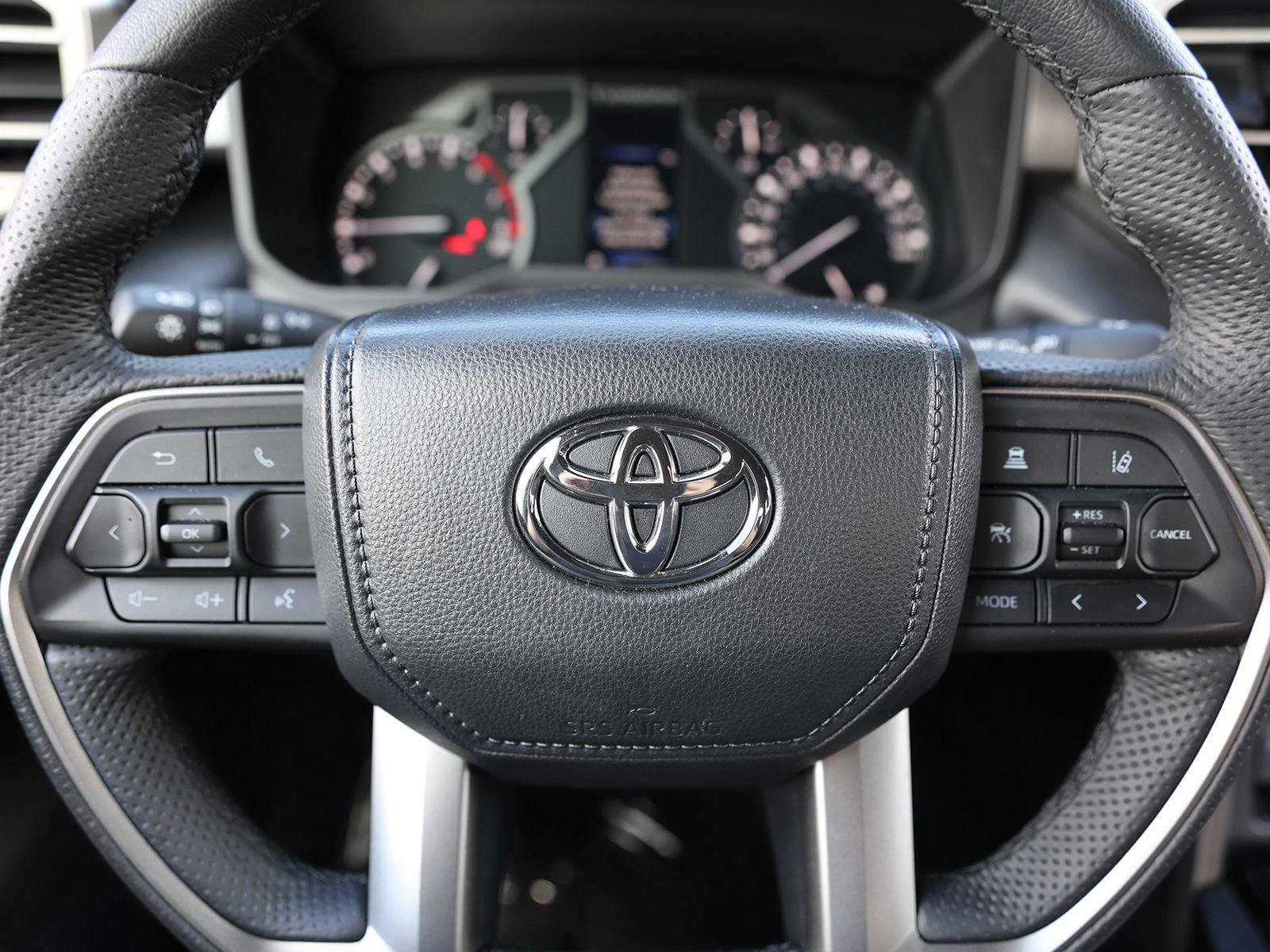 Used 2025 Toyota Tundra SR5 w/ TRD Off-Road Package AWD/4WD image 41