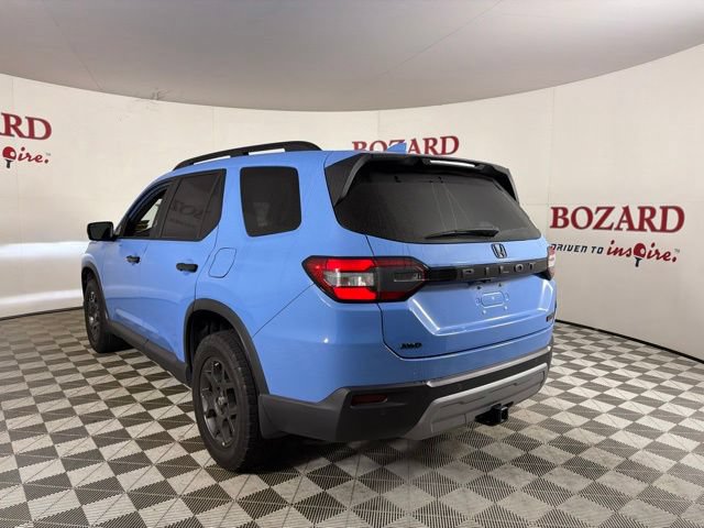 Used 2024 Honda Pilot TrailSport image 6