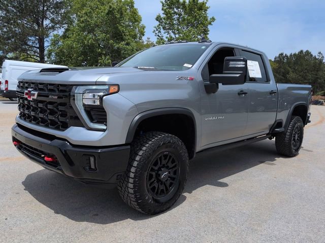 Used 2025 Chevrolet Silverado 2500 ZR2 w/ Technology Package AWD/4WD image 8