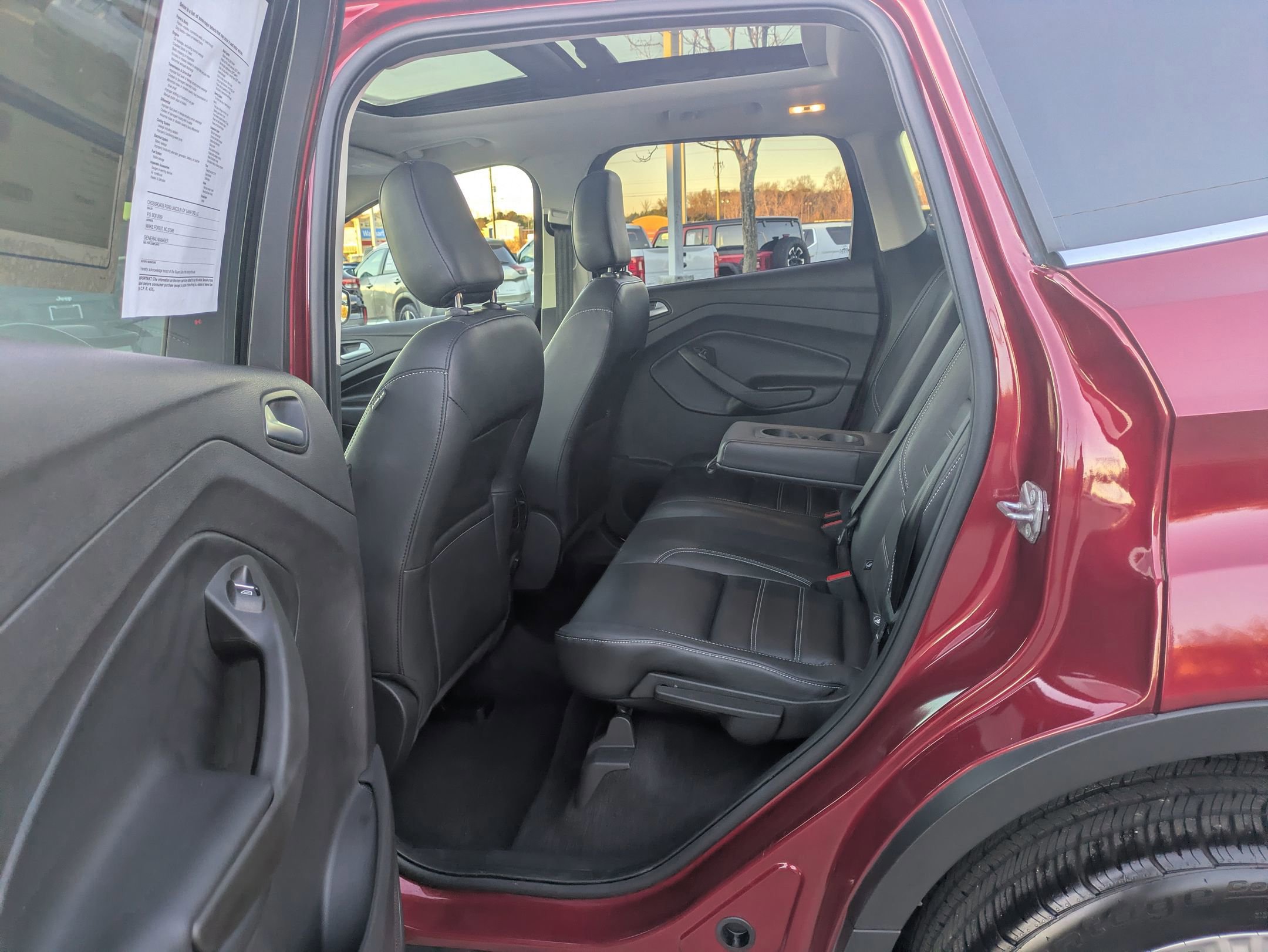 Certified 2019 Ford Escape SEL image 27