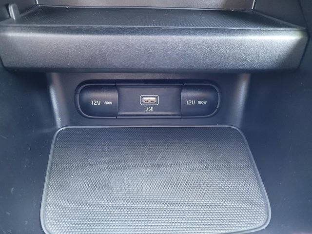Used 2023 Kia Forte LXS w/ LXS Technology Package FWD image 16