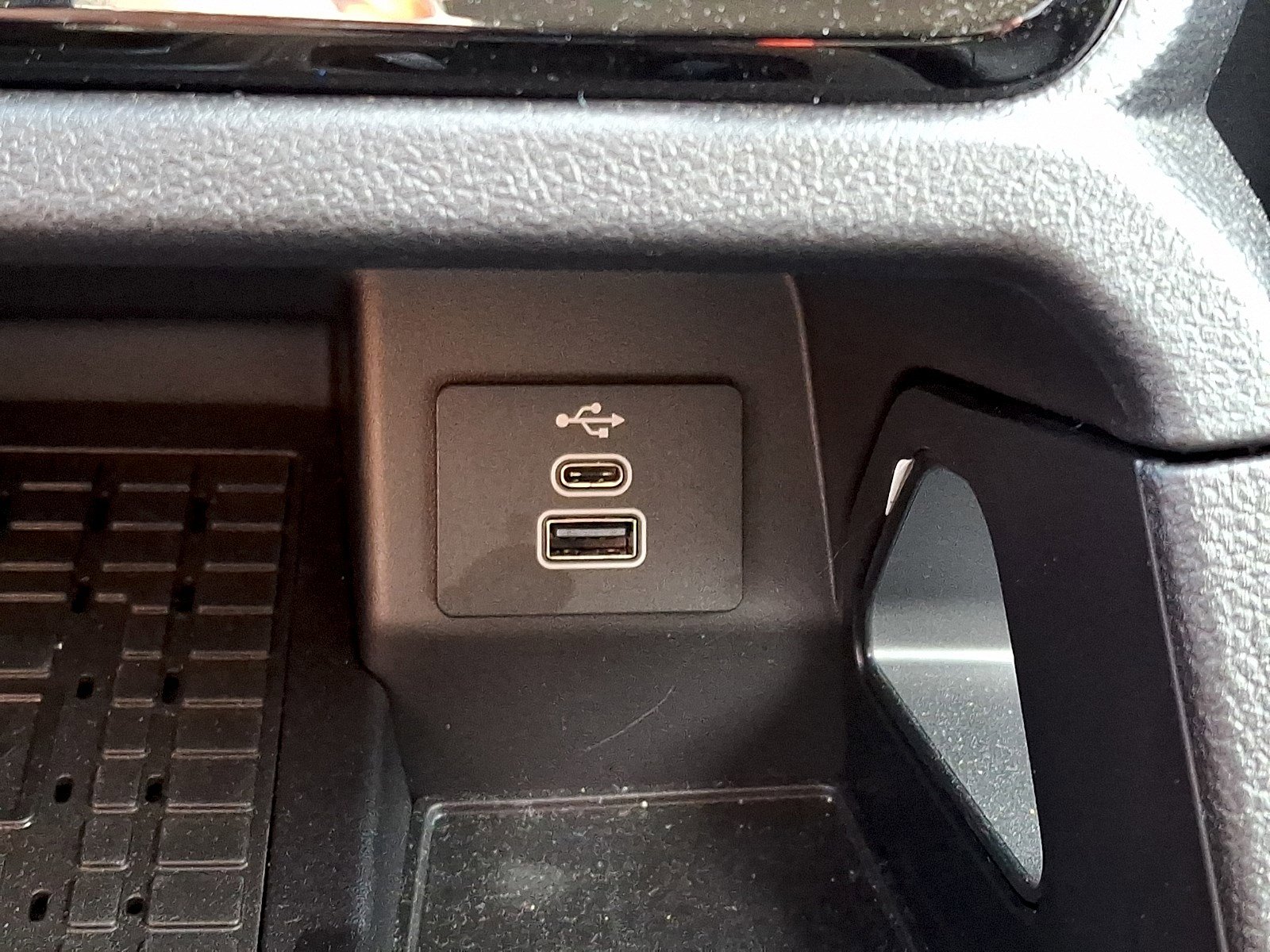 Certified 2025 Ford Ranger Lariat w/ FX4 Off-Road Package AWD/4WD image 23