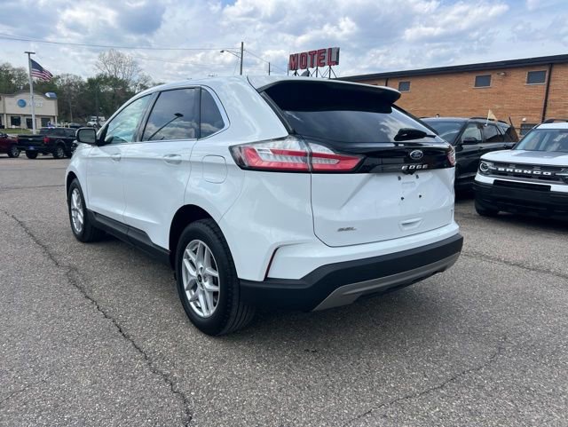 Certified 2023 Ford Edge SEL w/ Convenience Package AWD/4WD image 6