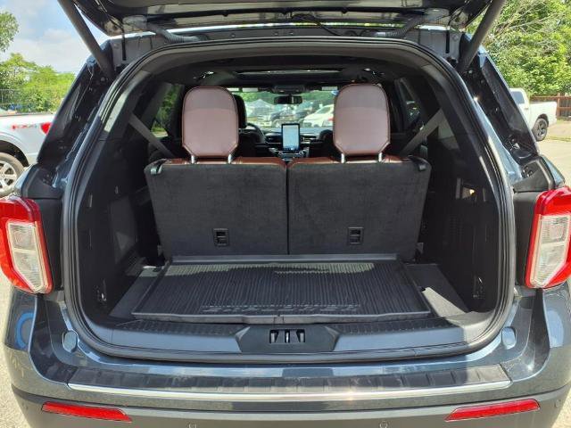 Certified 2022 Ford Explorer Platinum w/ Equipment Group 601A image 14