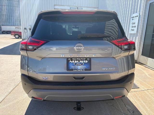 Used 2022 Nissan Rogue SV AWD/4WD image 7