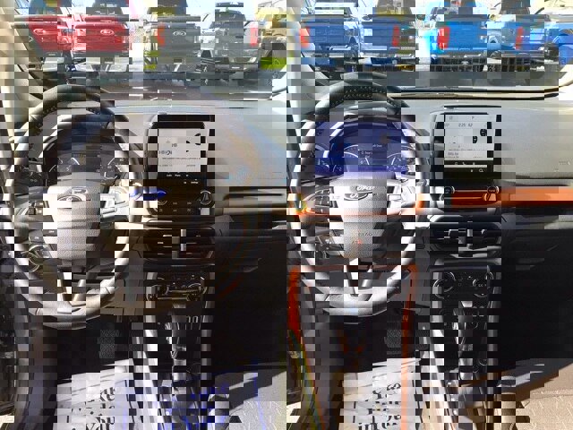 Certified 2022 Ford EcoSport SE w/ SE Appearance Package image 8