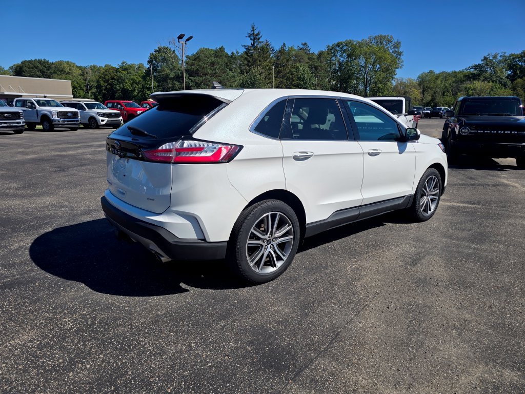 Certified 2023 Ford Edge Titanium w/ Class II Trailer Tow Package AWD/4WD image 5
