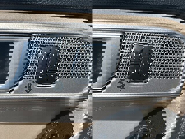 Certified 2022 Ford Explorer Limited w/ Equipment Group 301A image 14