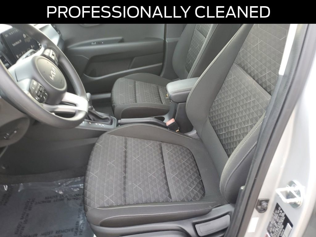 Used 2023 Kia Rio S image 13