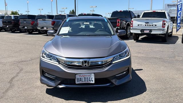 Used 2017 Honda Accord EX-L image 8