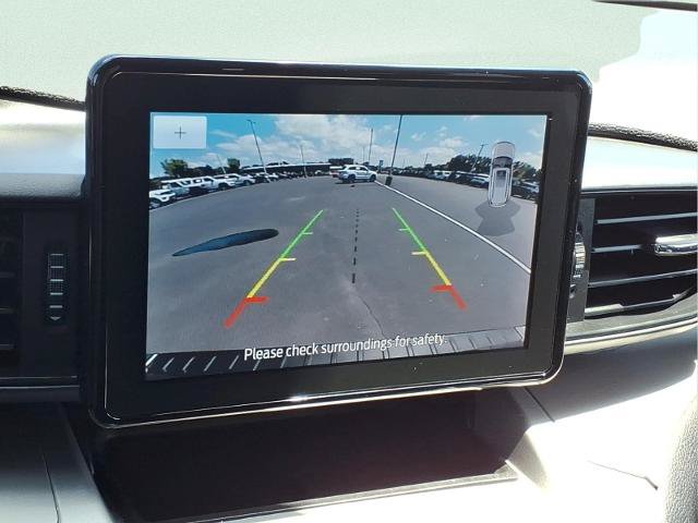 Certified 2022 Ford Explorer XLT w/ Class IV Trailer Tow Package AWD/4WD image 12