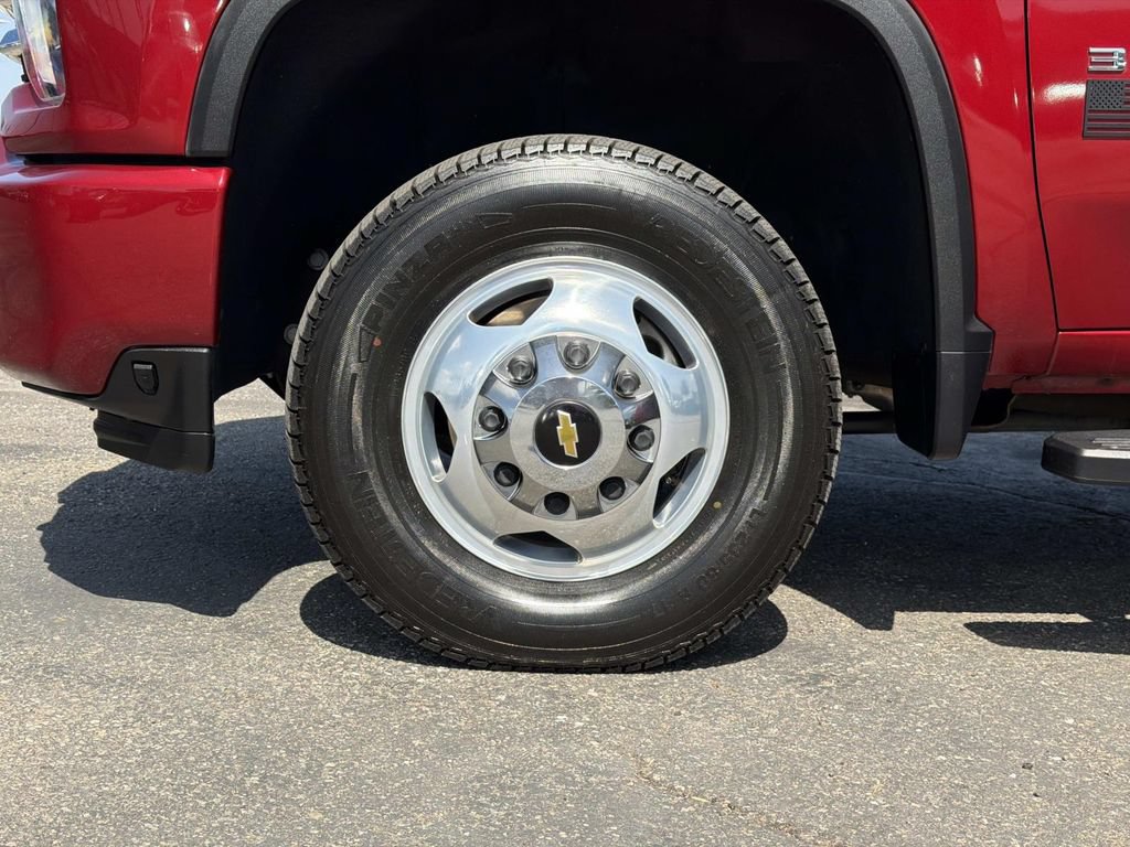 Used 2022 Chevrolet Silverado 3500 High Country AWD/4WD image 10