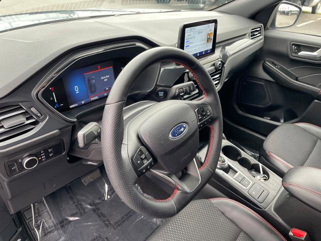 Certified 2025 Ford Escape ST-Line image 27