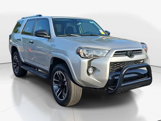 Used 2022 Toyota 4Runner SR5 RWD image 1