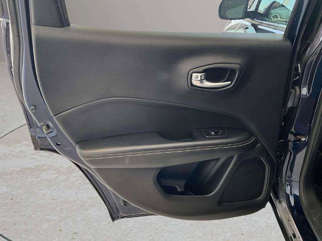 Used 2018 Jeep Compass Latitude w/ Popular Equipment Group FWD image 19
