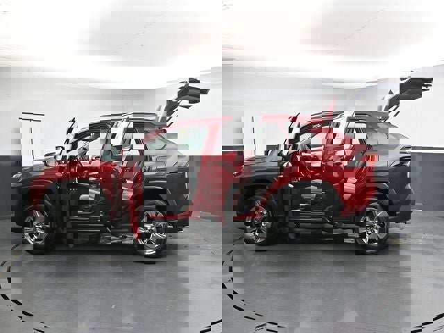 Used 2024 Toyota RAV4 XLE AWD/4WD image 39