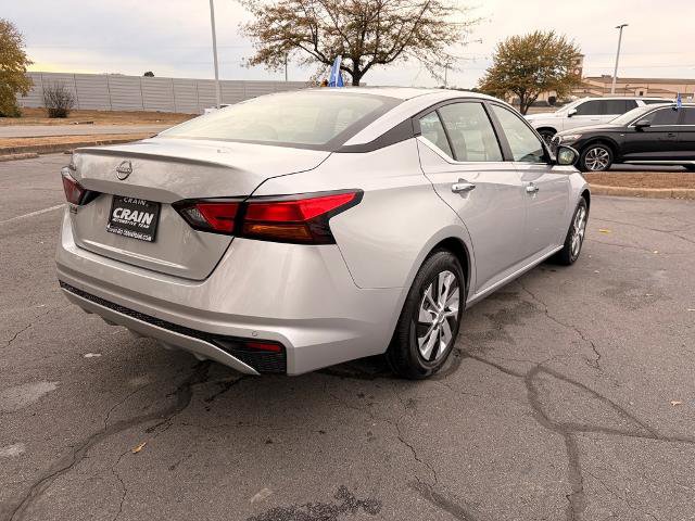 Used 2024 Nissan Altima 2.5 S image 7