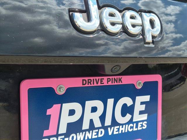 Used 2021 Jeep Grand Cherokee Limited AWD/4WD image 16