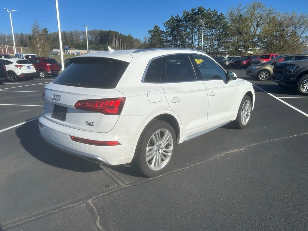 Used 2018 Audi Q5 2.0T Premium Plus w/ Premium Plus Package AWD/4WD image 7
