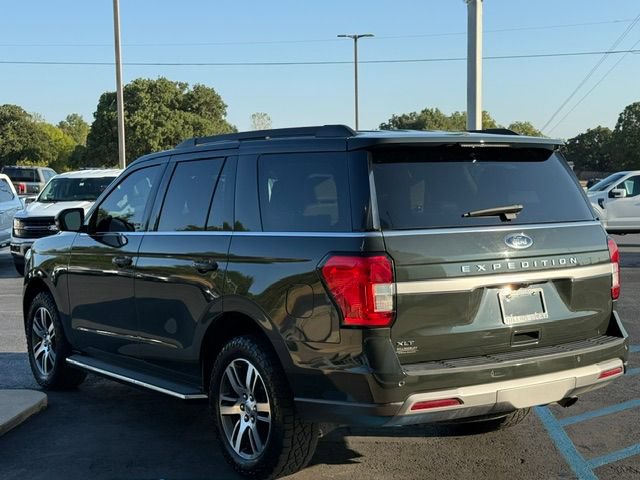 Certified 2022 Ford Expedition XLT RWD image 4