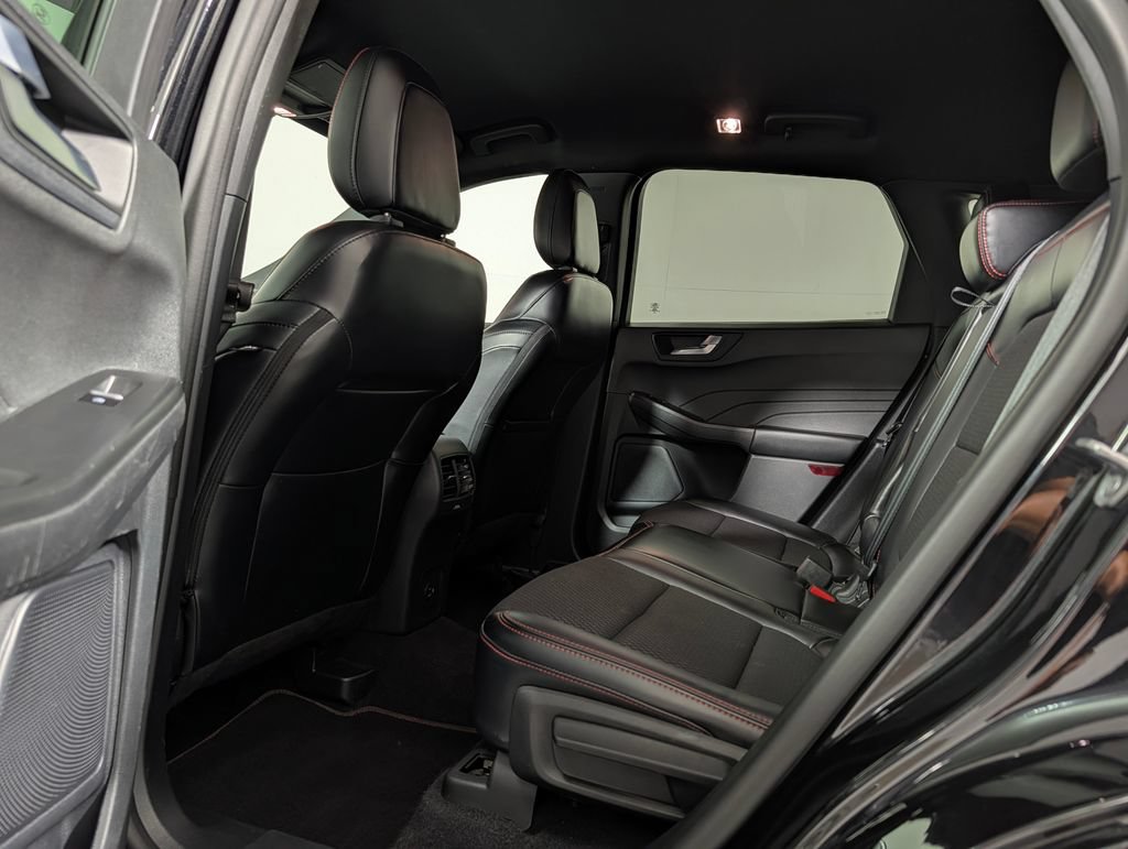 Certified 2023 Ford Escape ST-Line FWD image 12