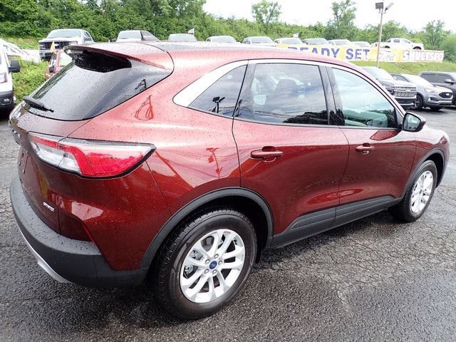Certified 2021 Ford Escape SE w/ Cold Weather Package AWD/4WD image 8