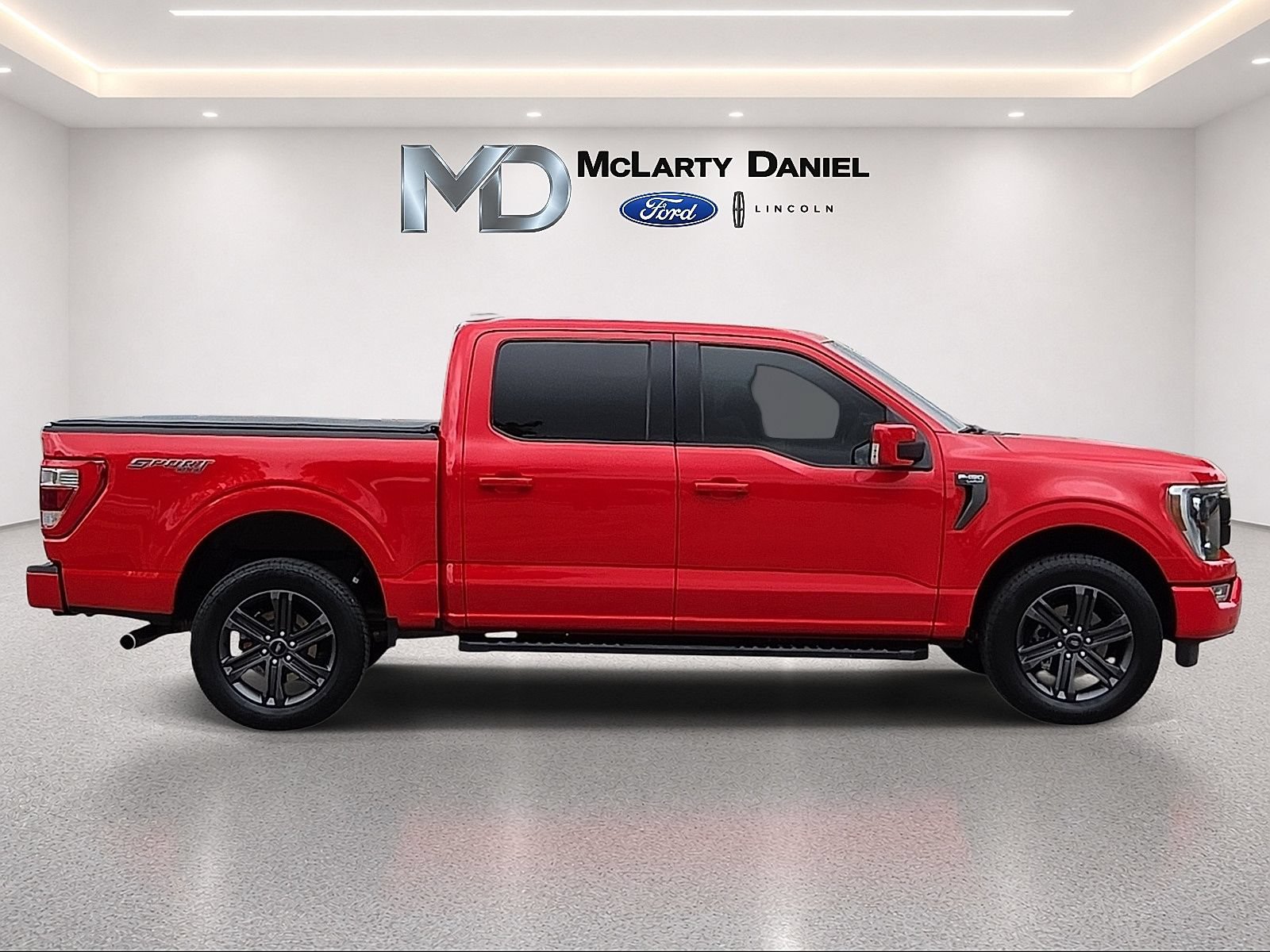 Certified 2022 Ford F150 Lariat w/ Equipment Group 502A High AWD/4WD image 6