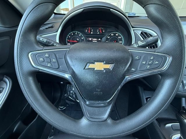 Used 2020 Chevrolet Malibu LS FWD image 23