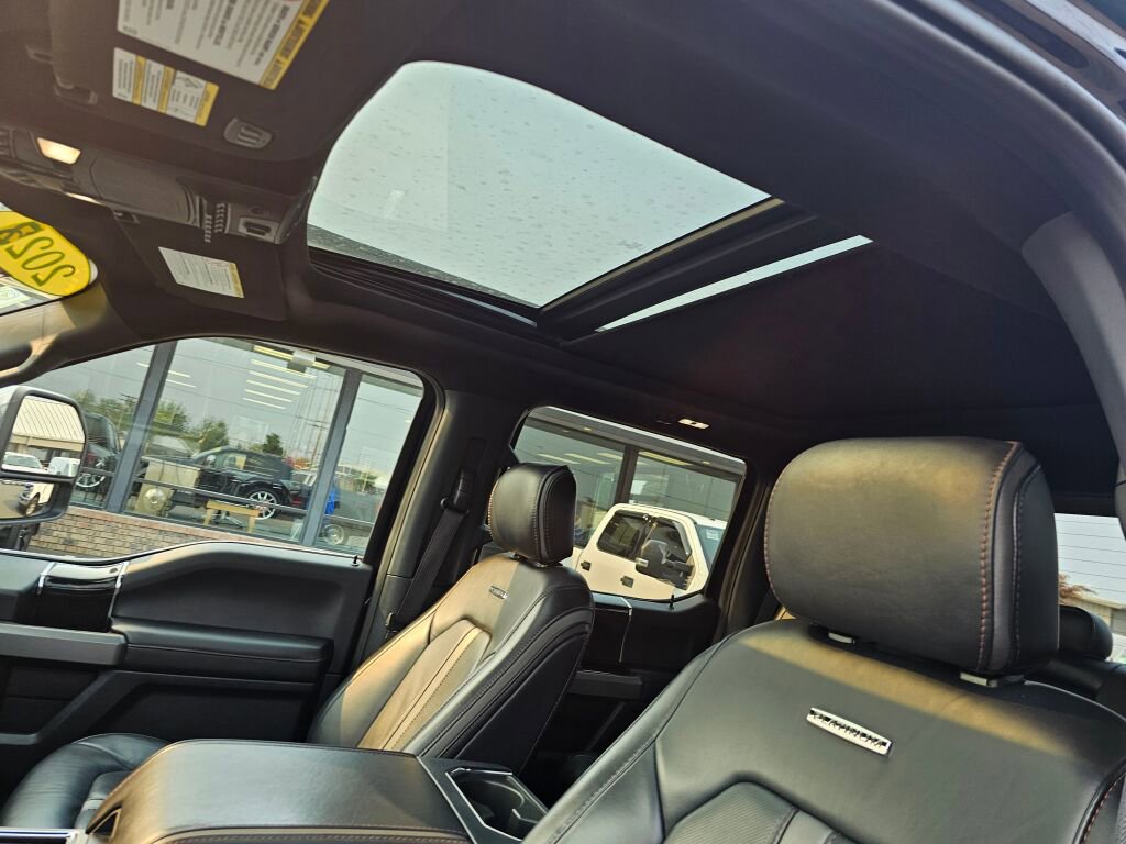 Certified 2022 Ford F450 Platinum w/ FX4 Off-Road Package image 19