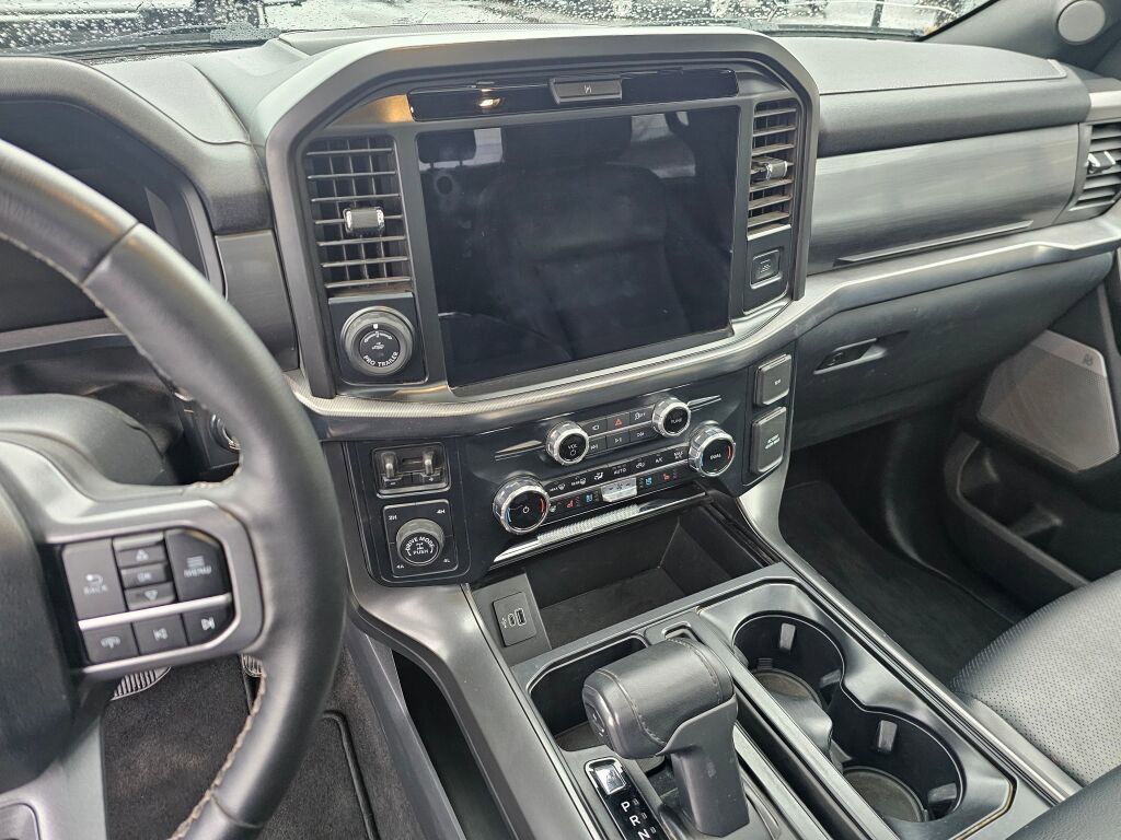 Certified 2025 Ford F150 Lariat image 23