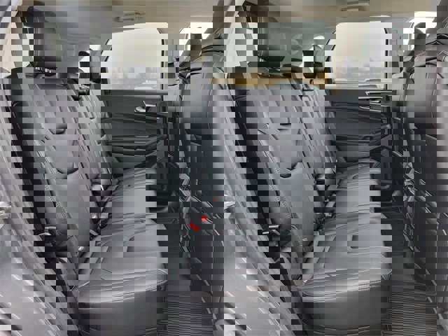 Certified 2022 Ford Edge Titanium image 23