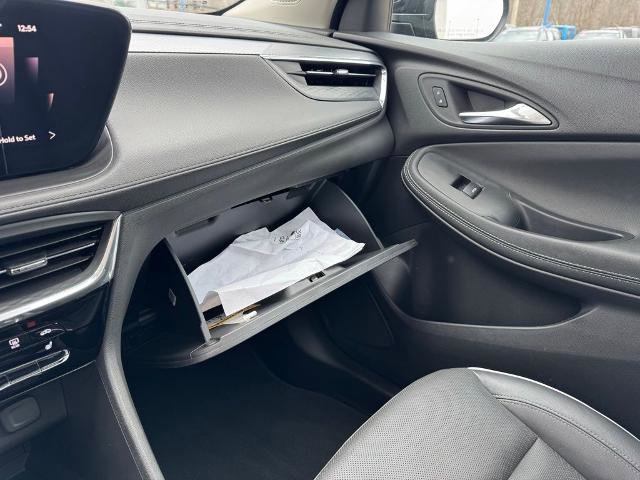 Used 2024 Buick Encore GX Avenir image 17